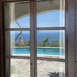 Apartment Sea Breeze *