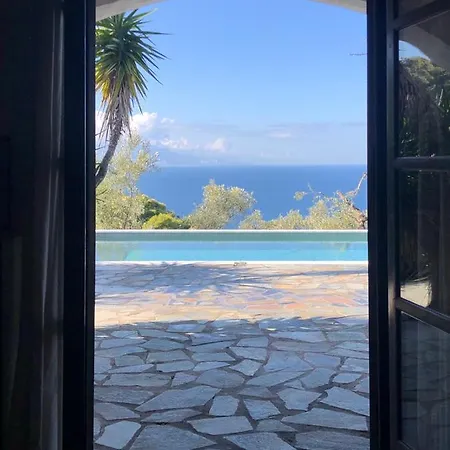 Διαμέρισμα Sea Breeze *