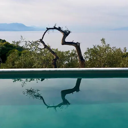 Διαμέρισμα Sea Breeze Λουτράκι