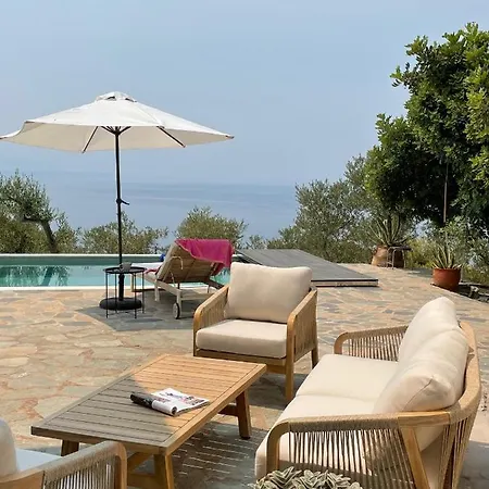 Sea Breeze Λουτράκι