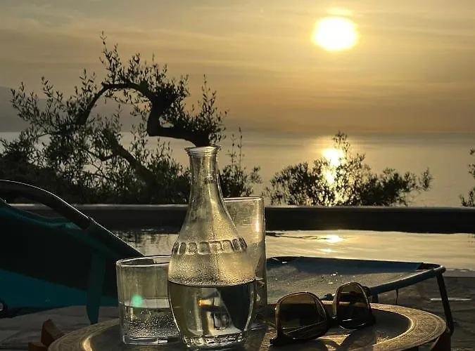 Sea Breeze * Лоутраки