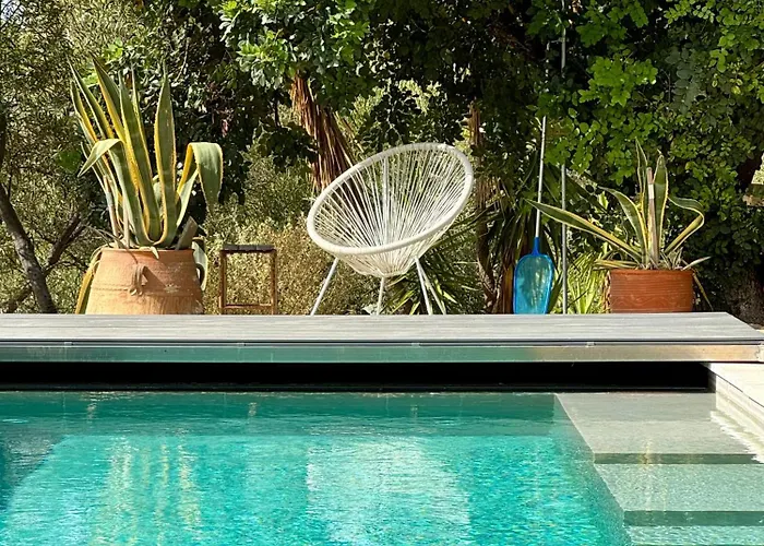 Sea Breeze Loutráki